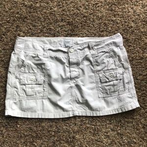 White American Eagle Outfitters Distressed Skirt